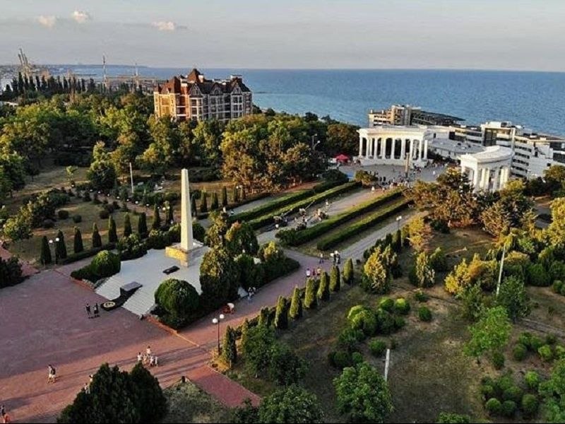 Чорноморськ з висоти пташиного польоту