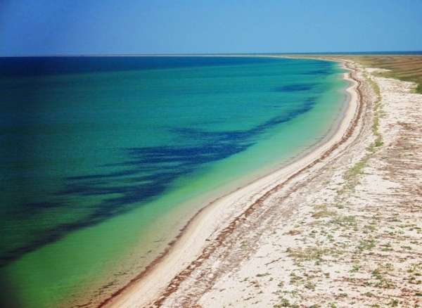 Смуга узбережжя біля моря