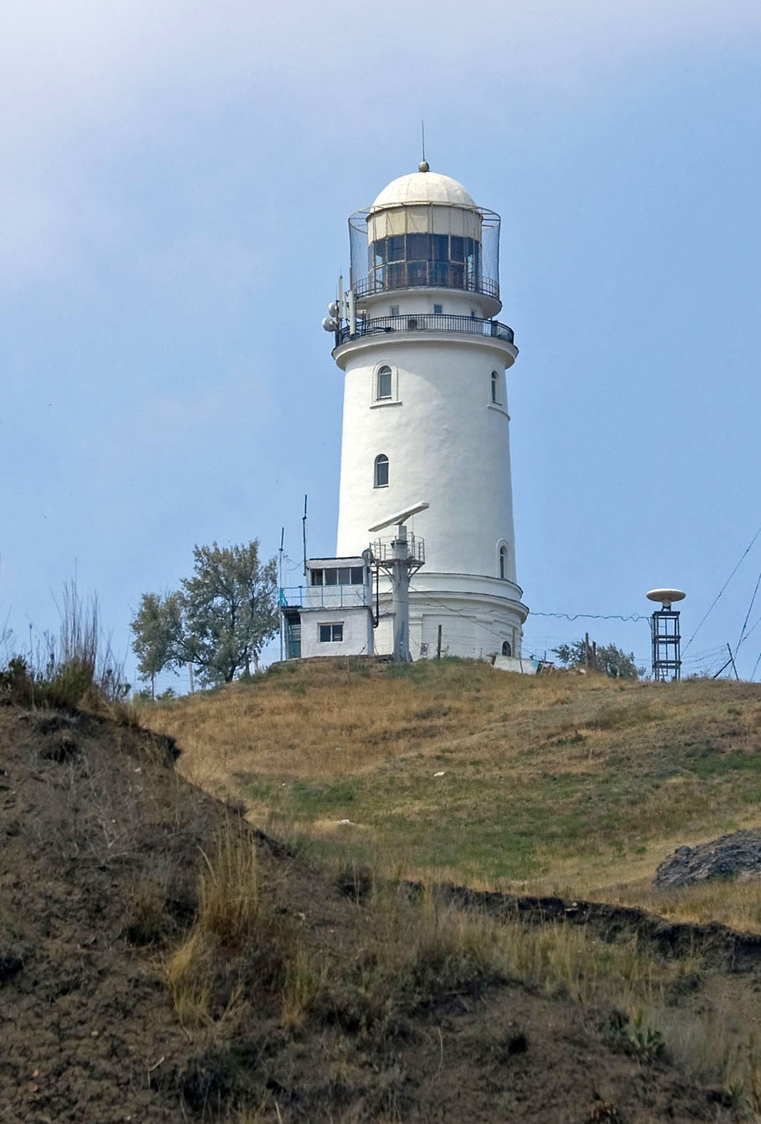 Маяк на пагорбі
